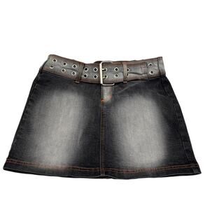 Vintage Y2K Dollhouse Junior Womens Size 7/8 Grommet Belt Mini Skirt